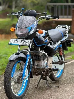 Bajaj CT100 2012