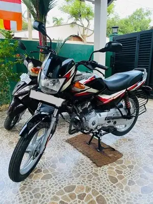 Bajaj CT100 2024