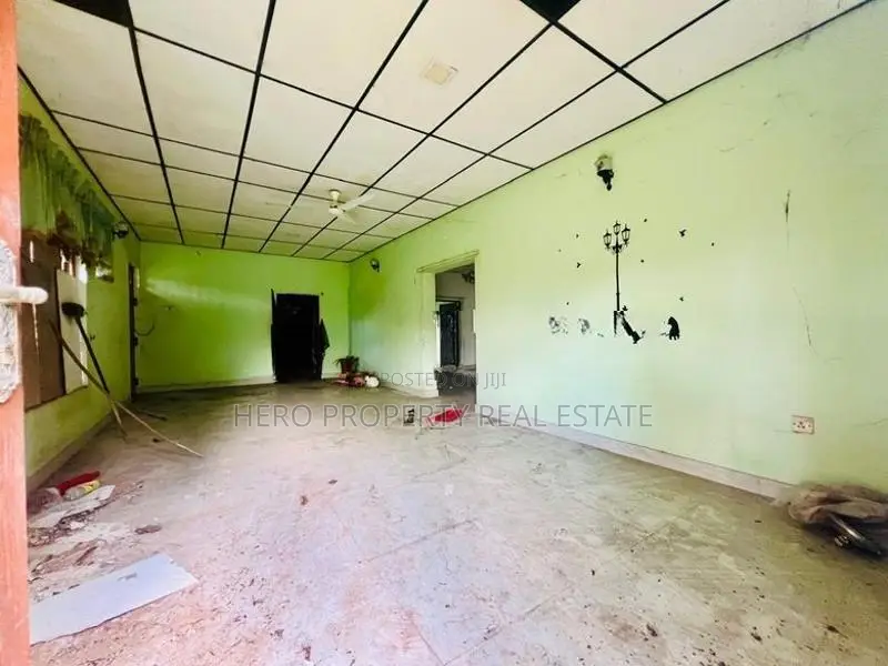 (NSR1040)පර්චස් 60ක බිම් කොටසක් කොට්ටාව හොරහේන ප්‍රදේශයෙන් කුලියට දීමට