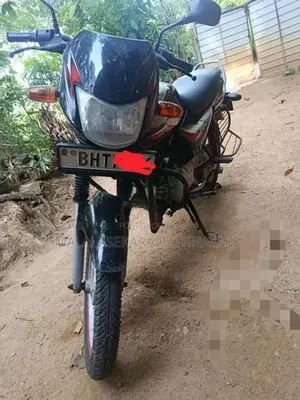 Bajaj CT100 2026