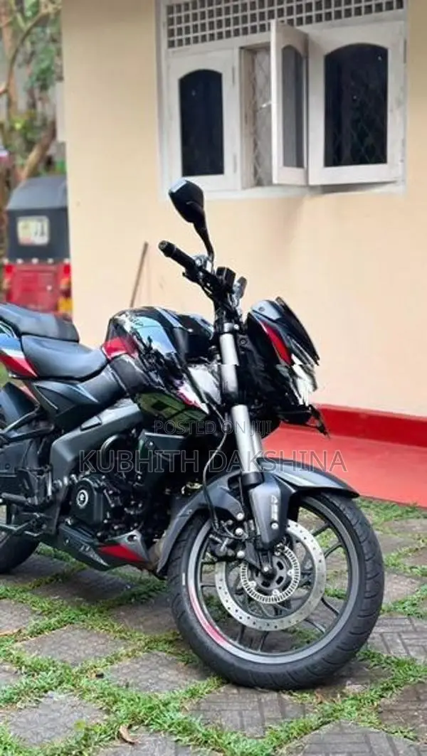 Bajaj Pulsar NS200 2026