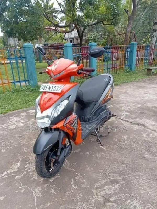 Honda Dio 2017