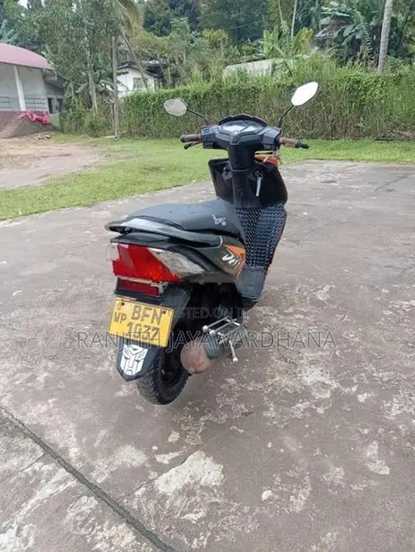 Honda Dio 2017