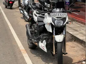 TVS Apache RTR 200 2017
