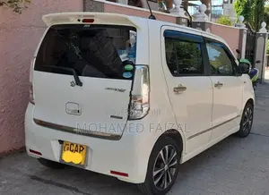 Suzuki Wagon R Alloy 2015