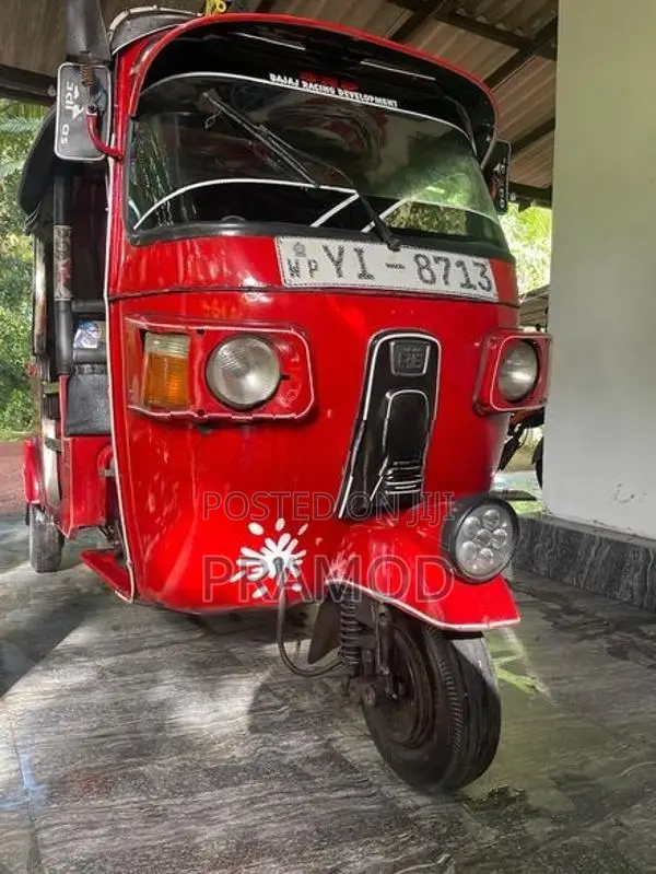 Bajaj RE Three Wheeler 2011