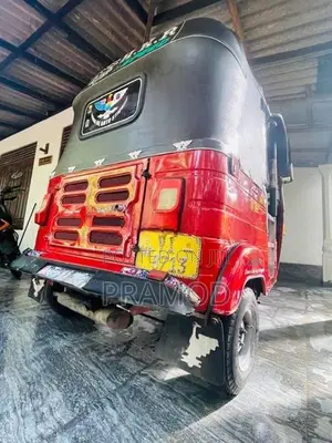 Bajaj RE Three Wheeler 2011