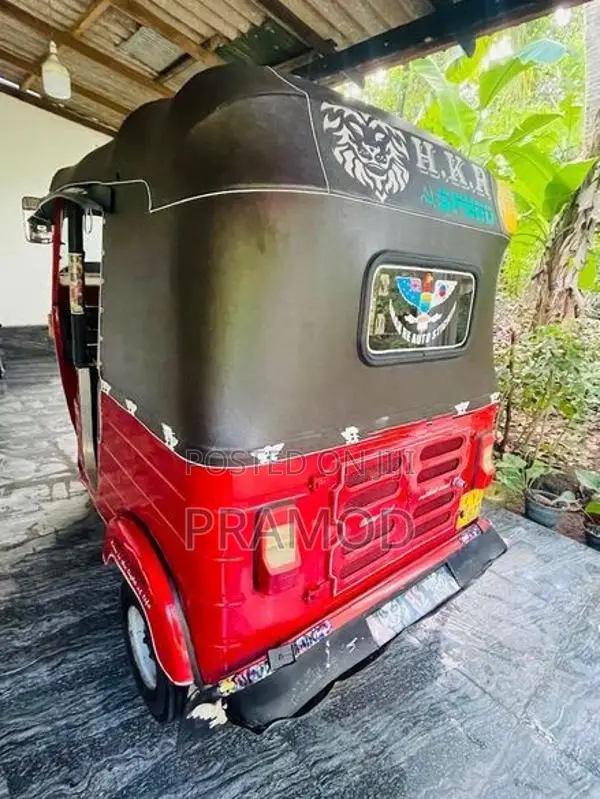 Bajaj RE Three Wheeler 2011