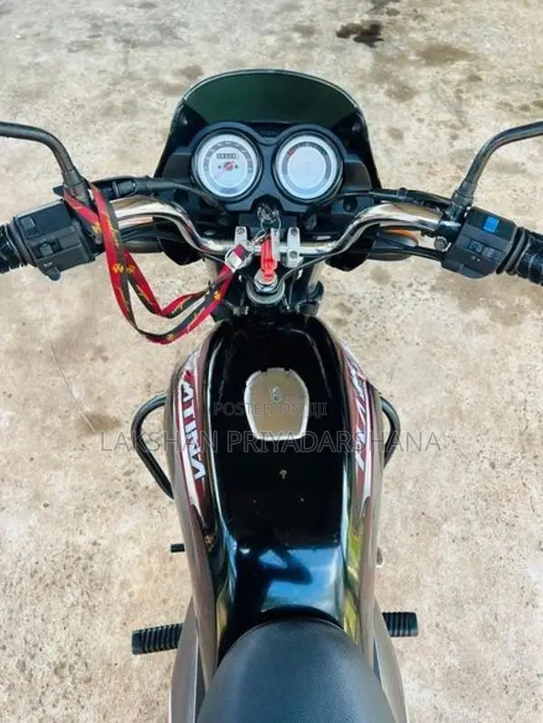 Bajaj Platina 100 2013