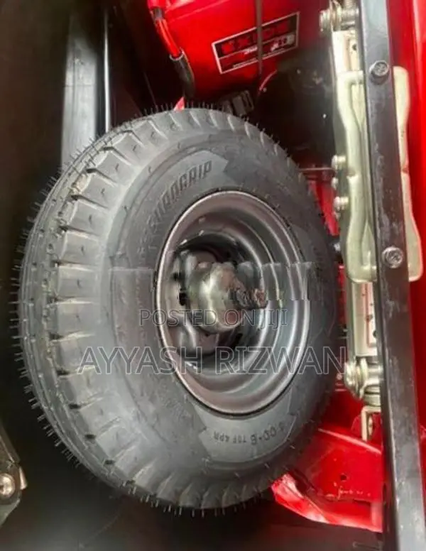 Bajaj RE 2020