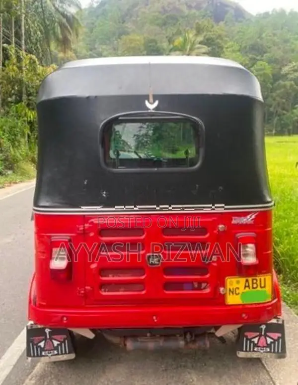 Bajaj RE 2020