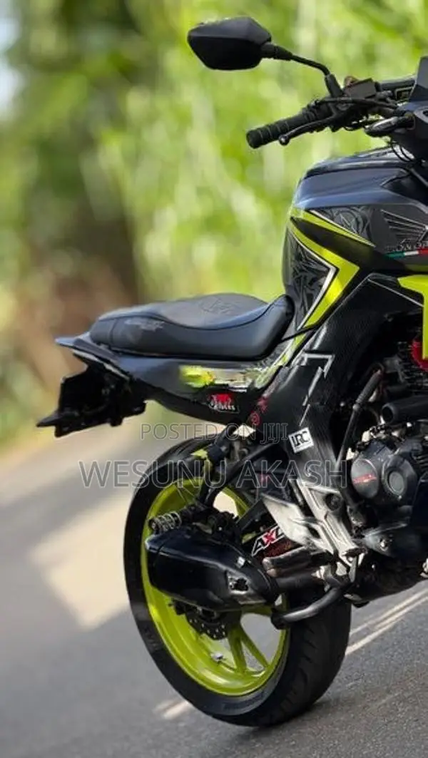 Honda CB Hornet 2018