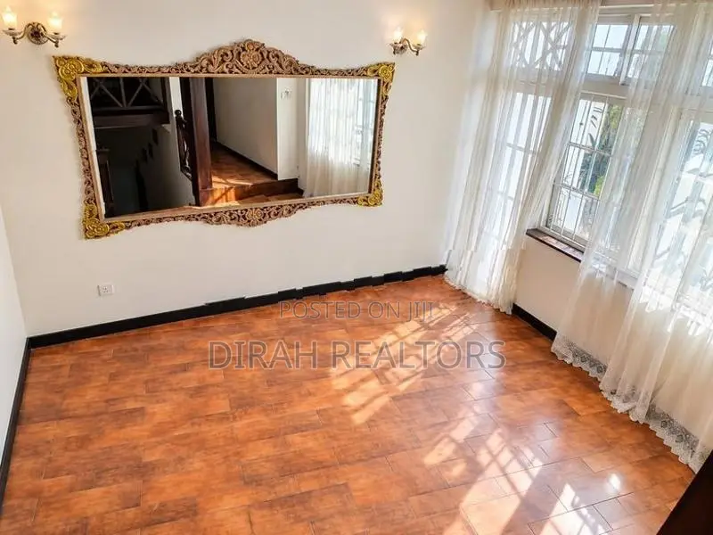5BR House For Rent | Colombo 03 (DR-024)