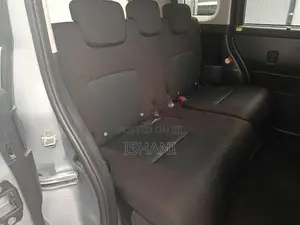 Toyota Roomy 2023