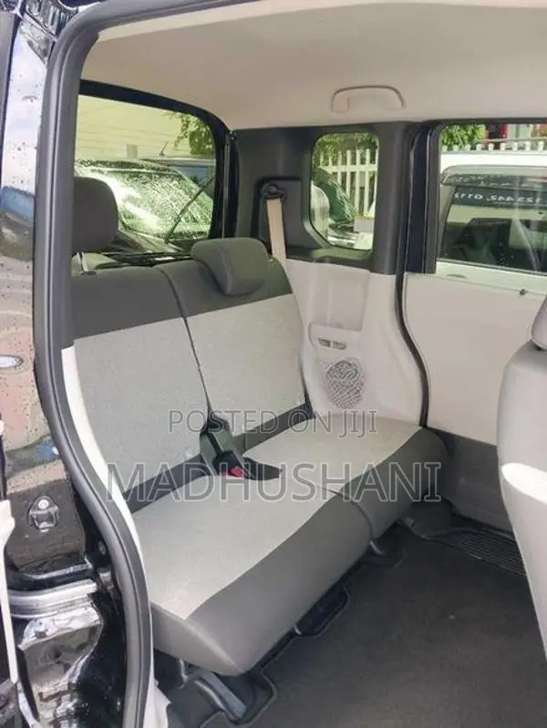 Honda N-Box 2024