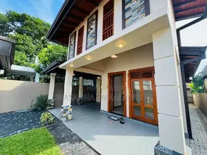 Brand New solid Modern super luxury piliyandala