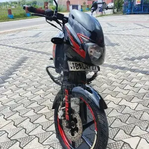 Bajaj Pulsar 150 2013