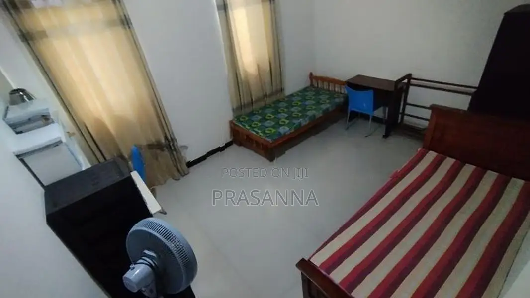 Room for Rent Nugegoda (Girls Only)