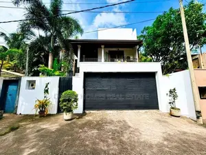4 Bedroom House for Sale in Thalawathugoda – Jothikarama Road