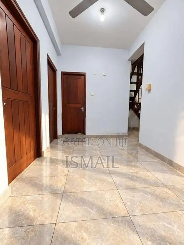Stratford Avenue House For Rent In Colombo 6