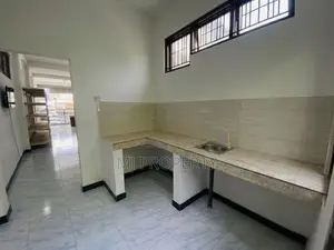 ( IC-1190) Highly Valuable Commercial Shop Space Rent in Meegoda