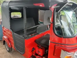 Bajaj RE 2013