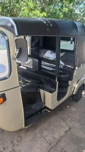 Bajaj RE 1997