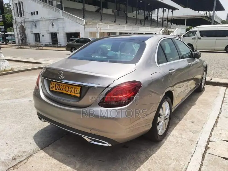 Mercedes Benz C200 2018