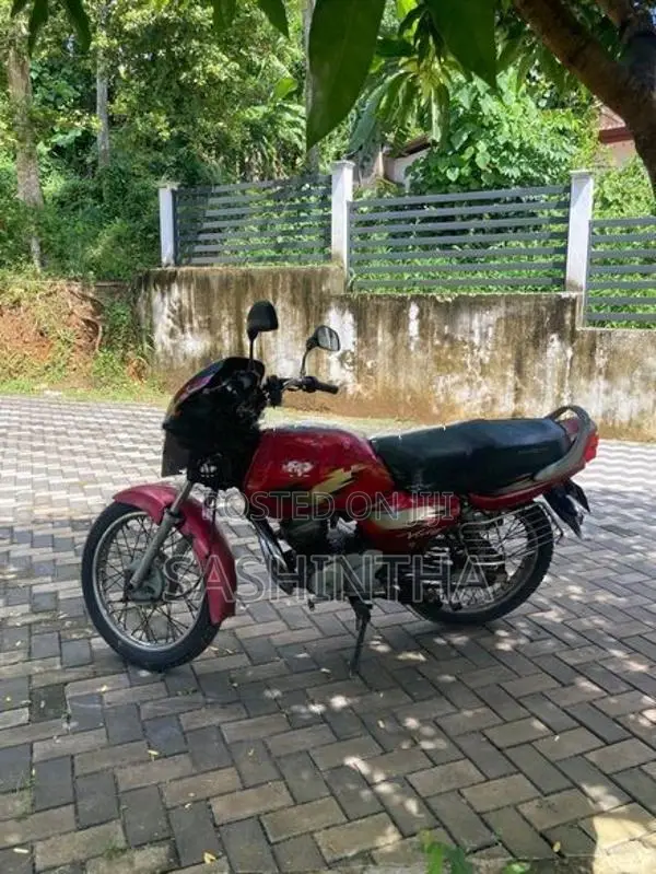 TVS Victor 2003
