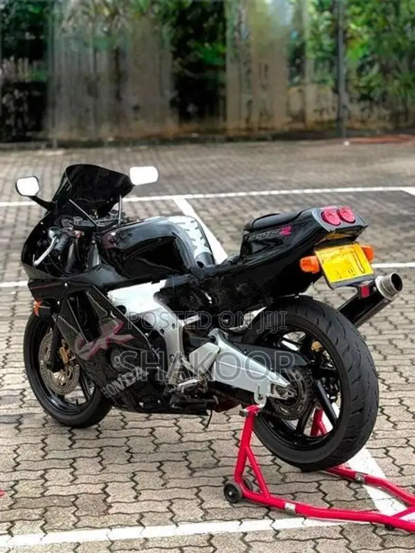 Honda CBR250R Gullarm 250 2013