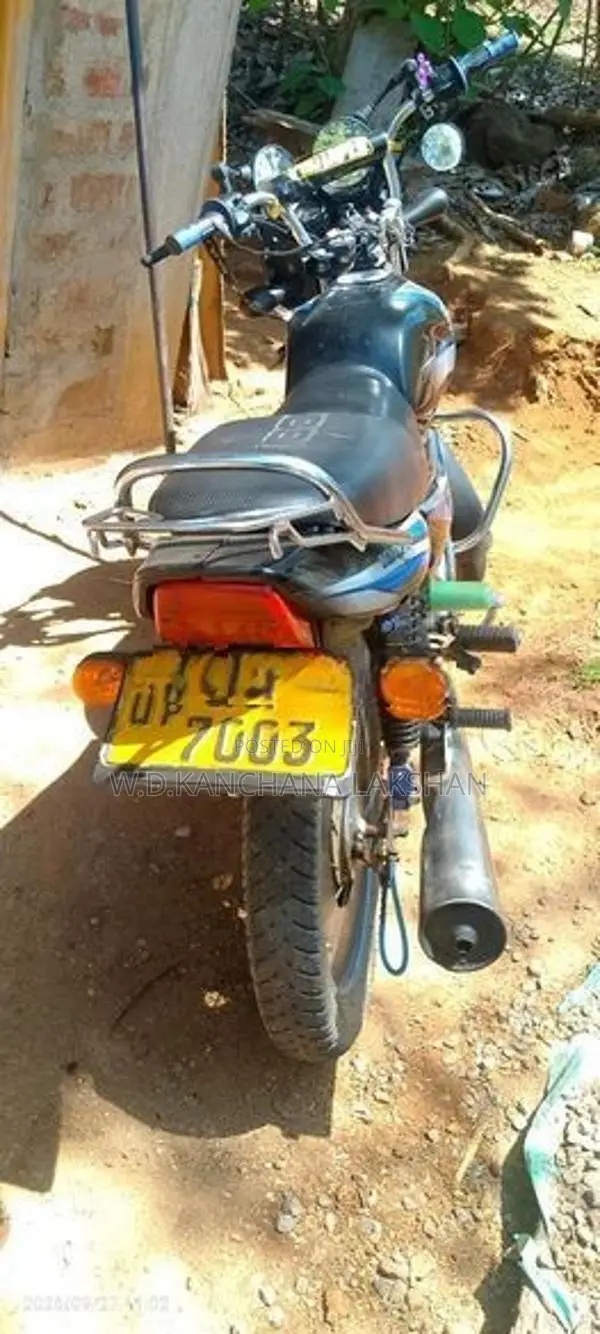 Bajaj CT100 2007