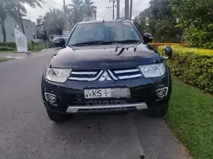 Mitsubishi Montero Sports 2011