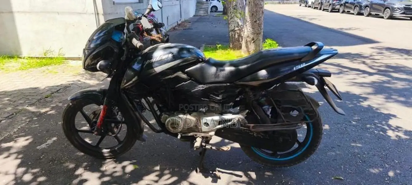 Bajaj Pulsar 150 2017