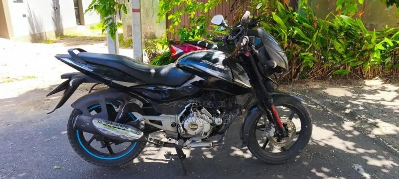 Bajaj Pulsar 150 2017