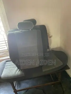 Used Toyota 110 Seat Set