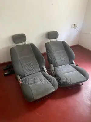 Used Toyota 110 Seat Set