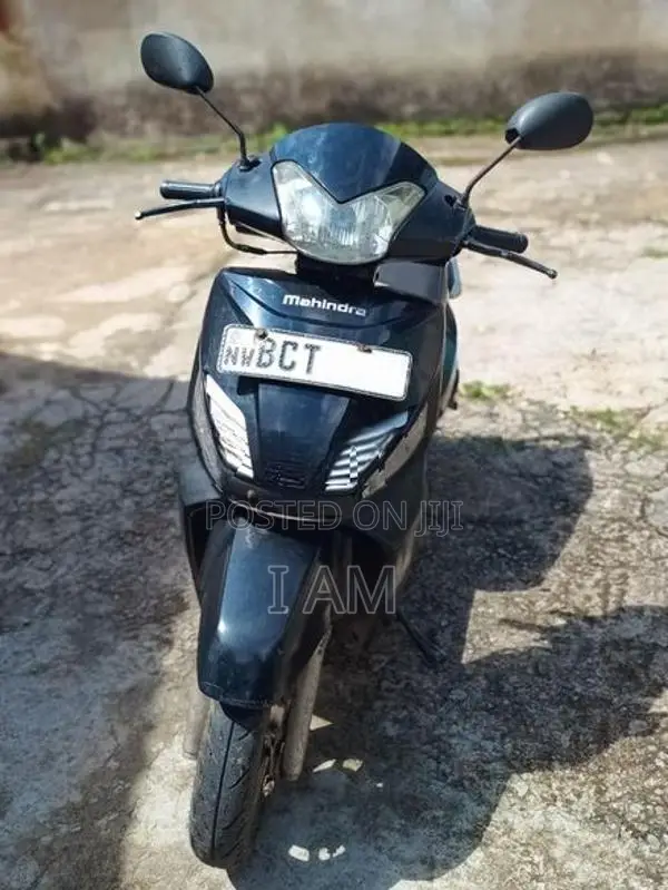 Mahindra Gusto 2015