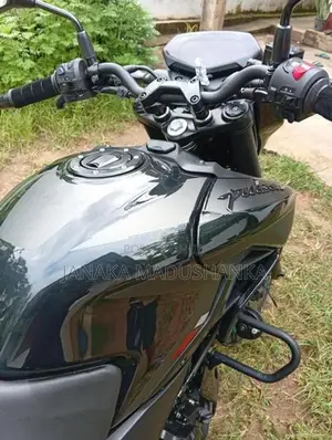 Bajaj Pulsar N160 2026