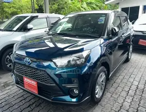 Toyota Raize Hybrid 2025