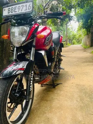 Yamaha FZ 2014