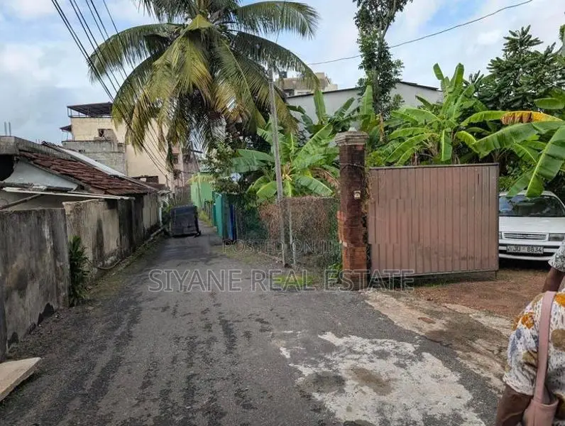 Prime Land for Sale - Liyanage Road Dehiwela