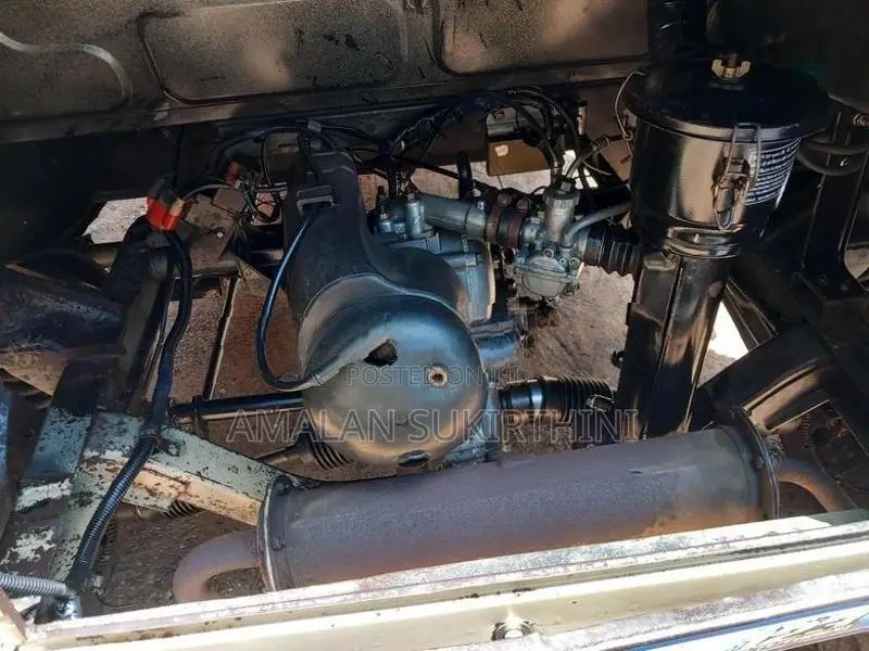 Bajaj RE 2006
