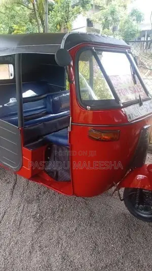 Bajaj RE Three Wheeler 2004