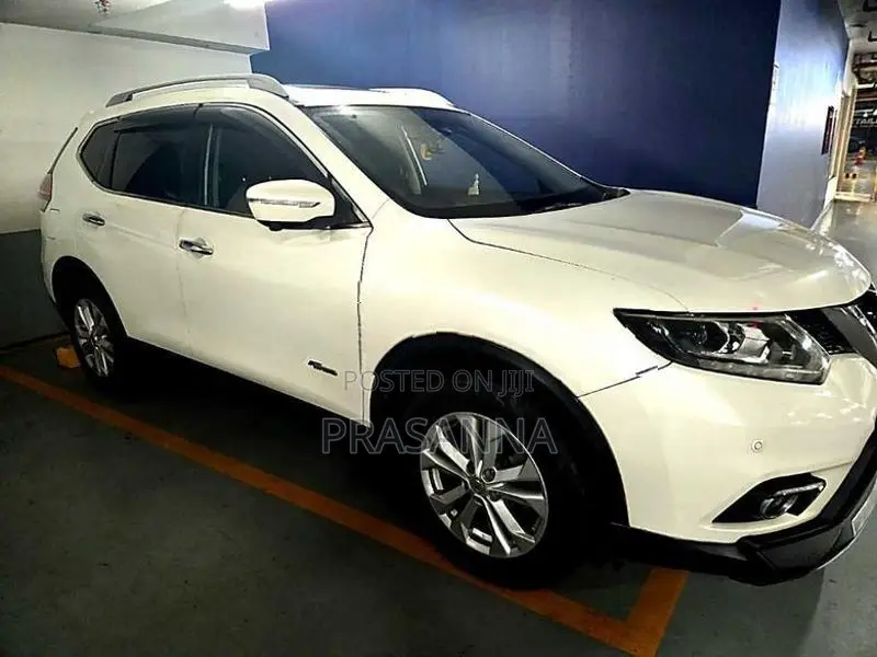 Nissan X-Trail 2015
