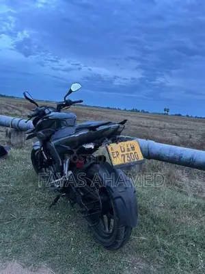 Bajaj Pulsar NS200 Black 2019