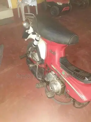 Honda Chaly 2000