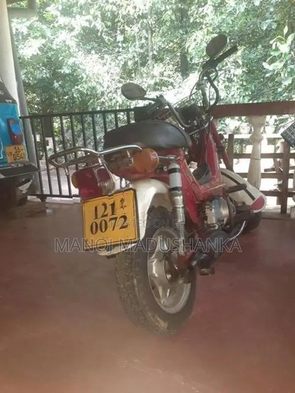 Honda Chaly 2000