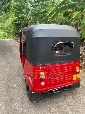 Bajaj RE Three Wheeler 2010