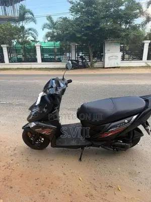 Yamaha Ray ZR 2018