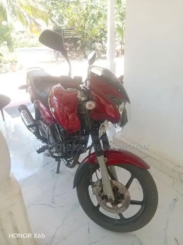 Bajaj Pulsar 180 2007